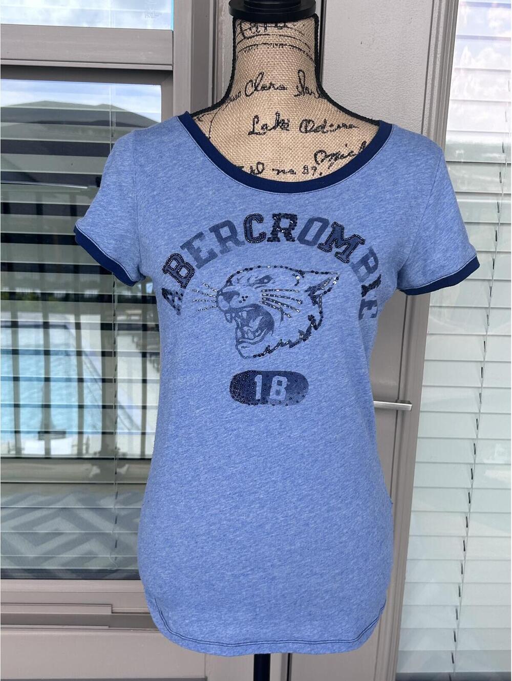 Abercrombie Fitch Women's Small Blue Beaded Sequin Graphic Short Sleeve T Shirt